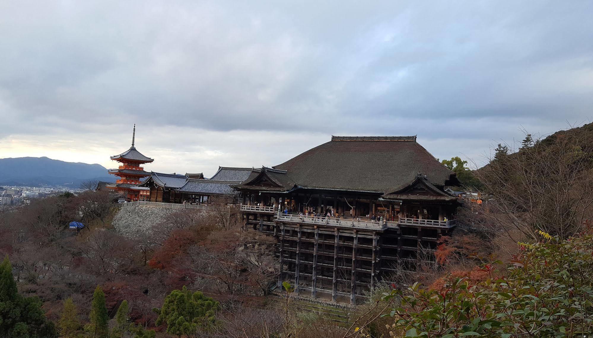 Rak Kiyomizu Vandrehjem Kyoto Eksteriør billede